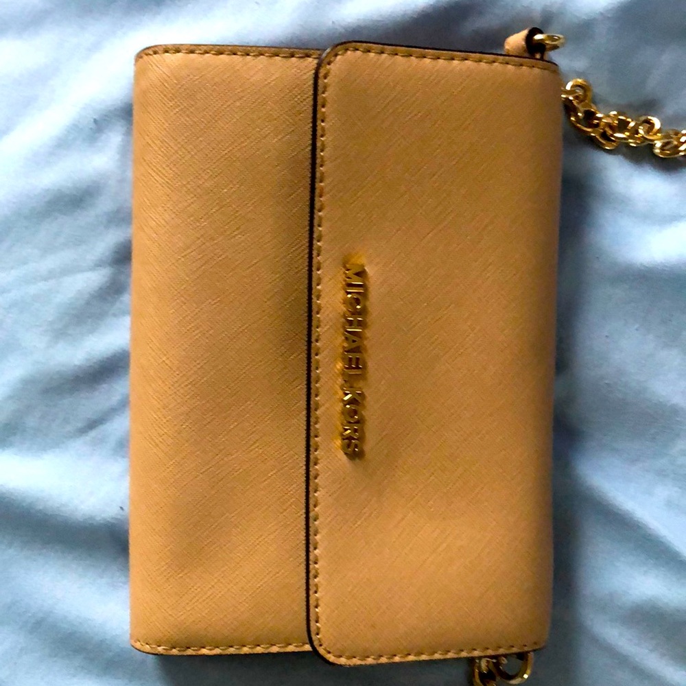 Michael kors clutch purse